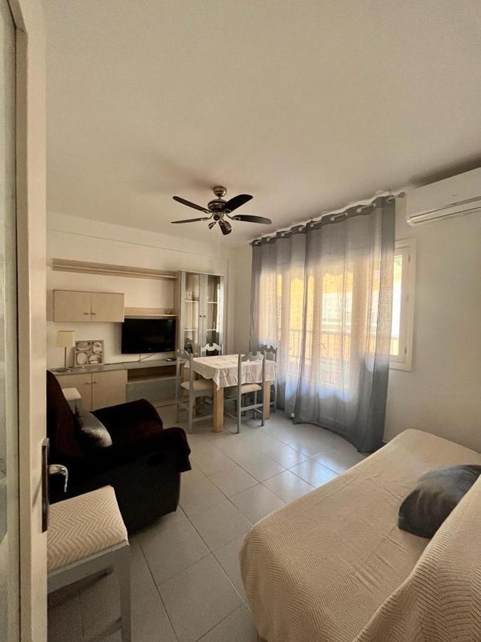 Acogedor Apartamento Recien Reformado En El Puerto Deportivo De Aguadulce 아구아둘세 외부 사진
